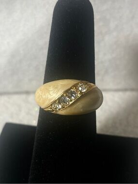 Gold-Tone Cream Stone Ring with Clear Crystal Accents Size 7